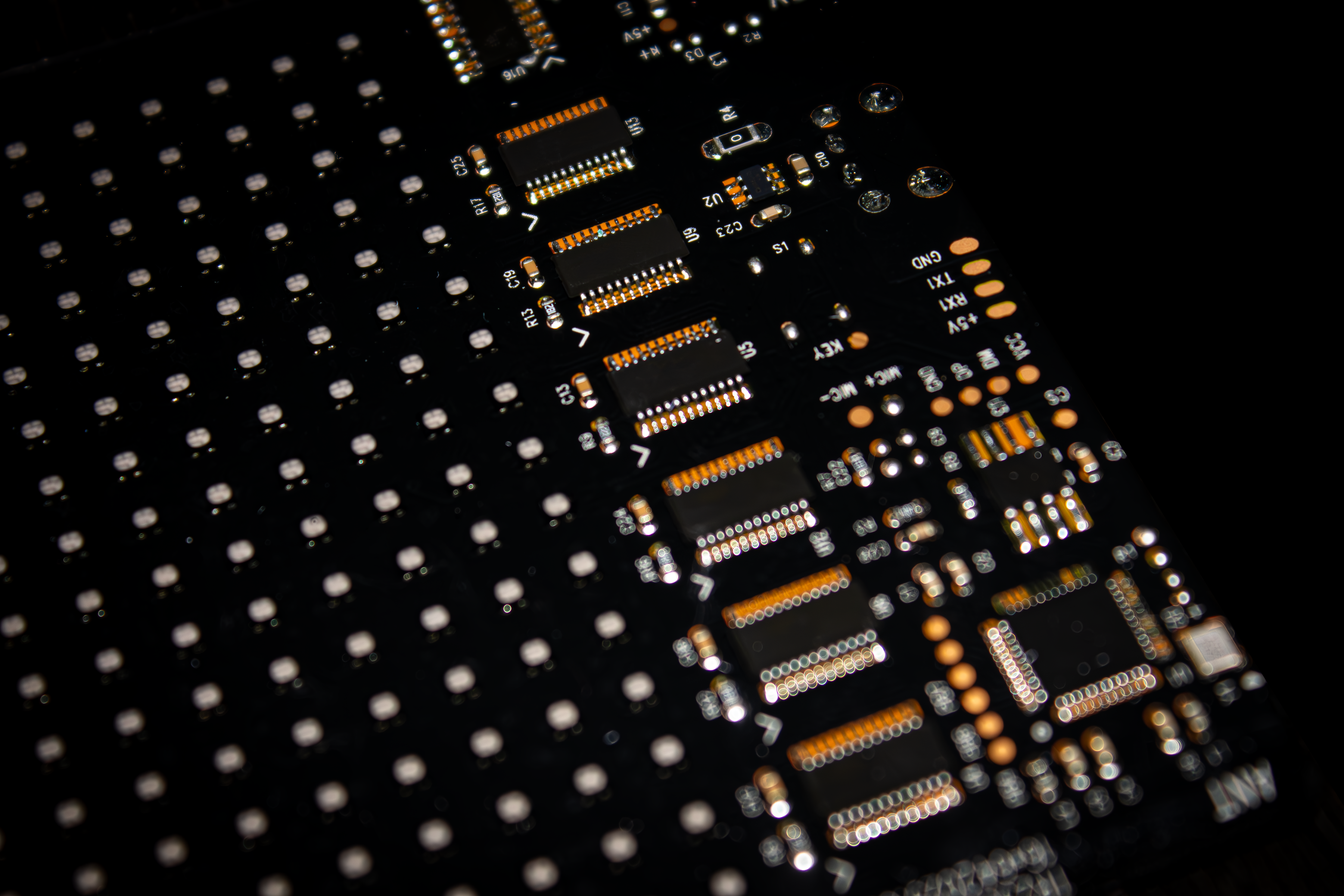 LED Matrix Panel – Programovateľný LED panel pre autá, kamióny a výklady s Bluetooth ovládaním